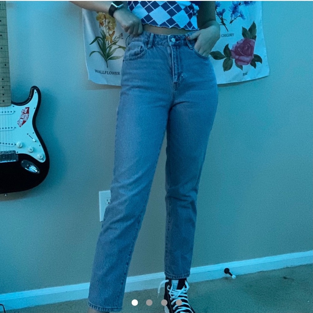 Pacsun Blue mom jeans high rise size 26 💘